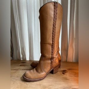 Frye Boots 7.5